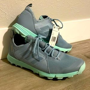 NWT Adidas Terrex 215 size 11